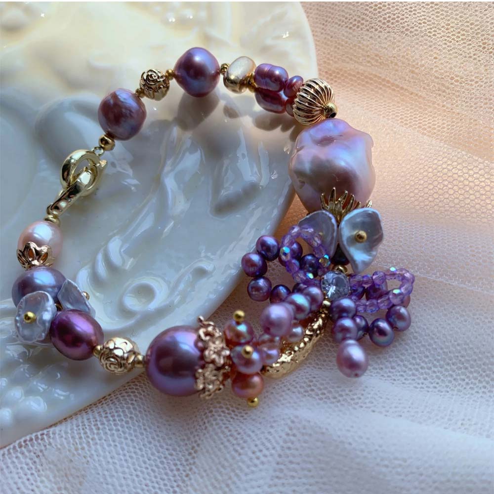 Lila Moon Baroque Pearl Bracelet (8).jpg
