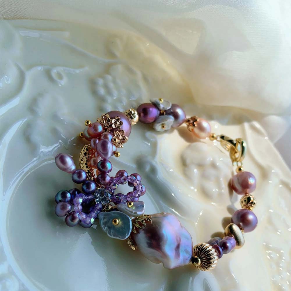Lila Moon Baroque Pearl Bracelet (4).jpg